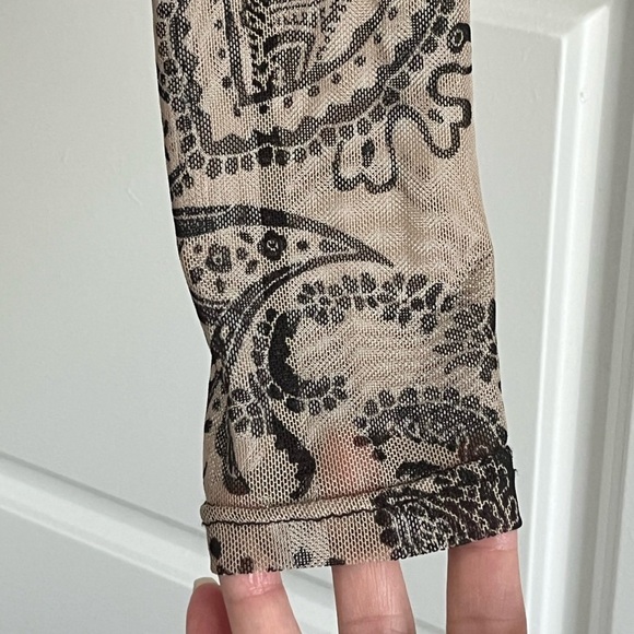 Windsor Paisley Dreams Chiffon Crop Top Neutral Long Sleeve Sheer Sexy Y2K Small - Picture 5 of 10